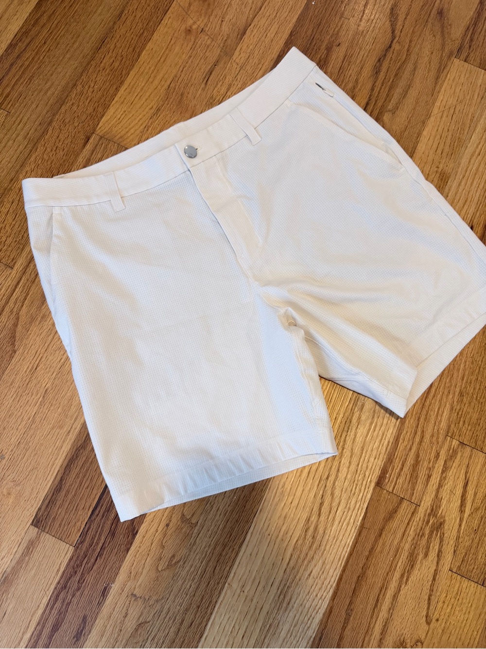 lululemon athletica Off-White Men's Stretch Shorts
